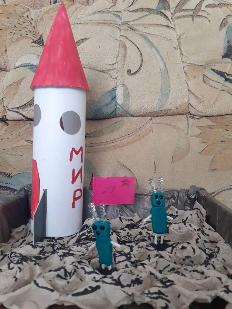 Ксюша Иванова.jpg
